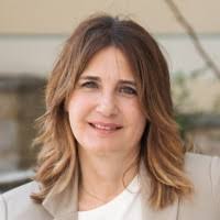 40+ perfiles de «Ana Martinez»