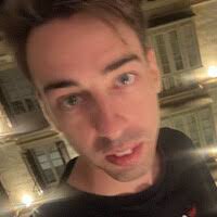 40+ "Erik Hernández" profiles