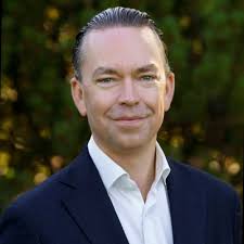 Qbase växer upp och har flyttat hemifrån! Känns bra 😊