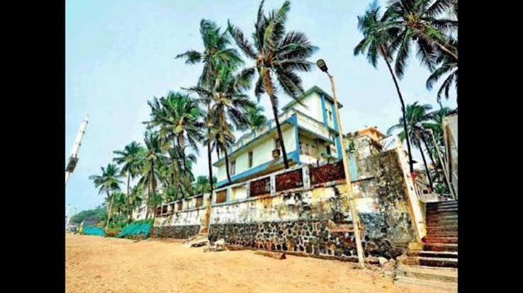 Bajaj, Bollywood and Mumbai's favourite beach: The story of Juhu's Janki Kutir | Mumbai News - The Times of India