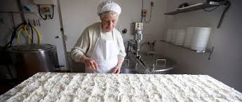 Artisan Cheese: What Is It?