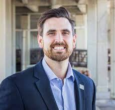 Larry Gooden's Instagram, Twitter & Facebook