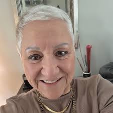 Please…don't puncture their pouches! It is common to see birds at  fish-cleaning stations, watching for an easy meal. But we have a  request…please don't feed the birds! Feeding wildlife is never a