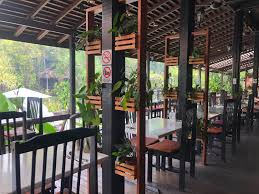 Terletak di lokasi paling selatan dalam malaysia, kini makin banyak tempat menarik di johor bahru yang ditawarkan untuk pengunjung. Cafe Cafe Yang Menarik Perhatian Instagrammable Di Sandakan Aku Sis Lin