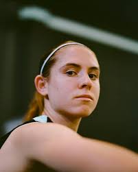 Trophies, board games and apple cider: Inside the life of the NWSL's  youngest player