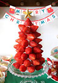いちごタワーの作り方〜苺だけで作るクリスマスツリー！ | Happy Birthday Project