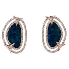 Opal Diamond 18 Karat Gold Stud Earrings For Sale at 1stDibs | 1 carat  diamond stud earrings, gold diamond stud earrings, 1 carat diamond stud  earrings yellow gold