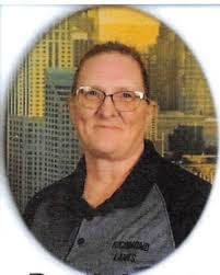 Jenny Czech's Instagram, Twitter & Facebook