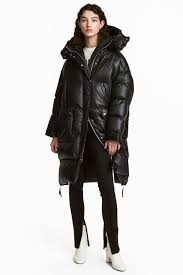 Uzun Kus Tuyu Ceket Siyah Kadin H M Tr Kadin Ceketleri Moda Stilleri Moda