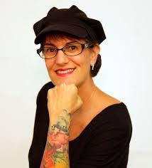 Amanda Heisey's Instagram, Twitter & Facebook