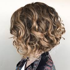 55 Likes 6 Comments My Curly Stylist Mycurlystylist On Instagram Throw Back To One Of Curly Bob Hairstyles Wavy Bob Hairstyles Haircuts For Curly Hair