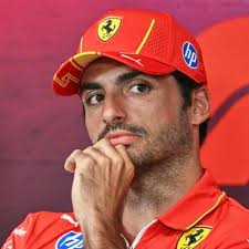 Dennis keen to keep Alonso