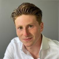 Abe Massry's Instagram, Twitter & Facebook