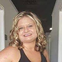 Amanda Shetley's Instagram, Twitter & Facebook