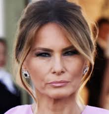 Melania face detail exposed... and it confirms the rumors were true 😮