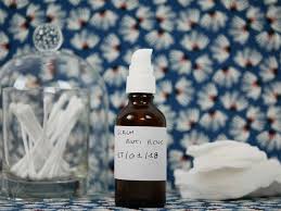 Je Realise Mon Serum Huileux Anti Acne Beaute Cherie Huile De Jojoba Acne Produits De Beaute Faits Maison Huile De Nigelle