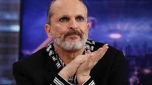 Lola medina, la exsuegra de miguel bosé, acusa al cantautor español de dejar en el desamparo a ivo y telmo, los dos hijos que tuvo junto a nacho palau. Miguel Bose Advierte A Mexico Lo Peor Esta Por Llegar La Voz De Durango