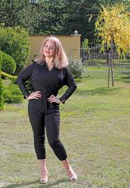 Tarján zsófia rebeka magyar énekesnő, grafikus, hernádi judit színésznő, énekesnő lánya. 41 Kilot Fogyott Fasy Zsuliett Mutatjuk A Legfrissebb Fotokat Blikk Ruzs