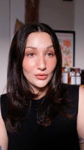 You’re joking 🙂‍↔️🫵 , It’s so hard for me to truly convey how good this  lip combo actually looks over the camera but!!! You can bet your butt I’m  obsessed. Catch me in this combo for the next 4 months ...