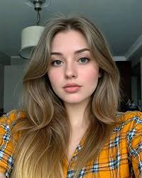 Can I get a hi at least? I like your profile 🥰