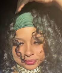 chriseanrock records one of the employees who allegedly held her ID and  would not give it to her to leave the filming of #baddiesus she says she  has pressed charges 😱 👇🏾👇🏾