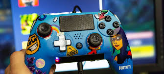 Or perhaps you just want to get the best out of it? Shroud Goes Off On Aim Assist Being Wrong In Competitive Games Fortnite News Win Gg