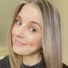 Ashley Dement's Instagram, Twitter & Facebook