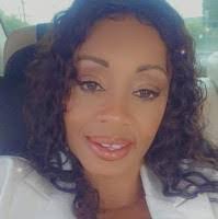 Leslie Strange's Instagram, Twitter & Facebook