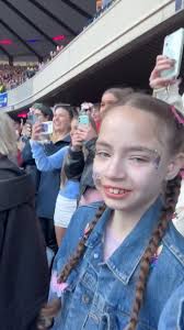 Sienna Dell, 10, cries tears of joy as her icon takes to the stage at  Murrayfield