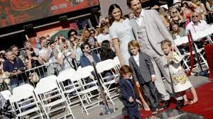 Matthew david mcconaughey was born on november 4, 1969 in uvalde, a town in south texas. Matthew Mcconaughey Und Seine Frau Camila Mit Den Drei Kindern Der Oscar Preistrager Nennt Jetzt Auch Einen Stern Auf Dem Hollywood Walk Of Fame Sein Eigen Stuttgarter Nachrichten