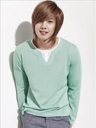 He is a member of the boy band ss501 and played roles in the korean dramas boys over flowers and playful kiss. Profile Kim Hyun Joong Coffee Break Zone