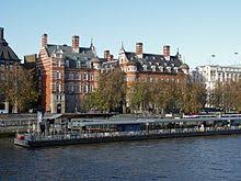 Sy מייצג את סקוטלנד יארד. Scotland Yard Wikipedia