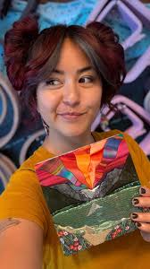 I get asked this question often. How long does it take you to make one of  these pieces? So here’s a glimpse at an hour of work, time lapsed for your  viewing pleasure 😜. It takes me at least a couple ...