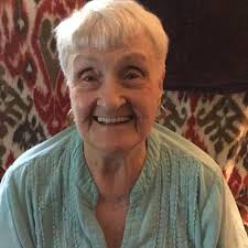 Who can do hair for prom in Cartersville, Georgia?