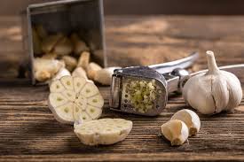 As your garlic ages, it will start to turn yellow. How Long Does Minced Garlic Last The Fork Bite
