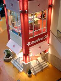 As A Fashion Merchandiser Displayer I Would Love To Just Once Design And Set Up A Display At The American Girl Store Mall Of America American Girl Doll House