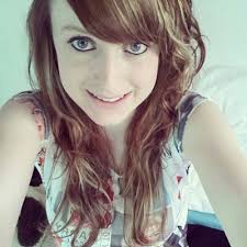 Debbie McLaughlin (@debbiemcl24)