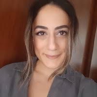 PDF) Being a Woman in the 1950s and the 1960s: Women and Everyday Life in  Ginger and Rosa