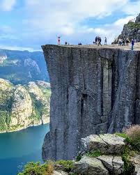 Snow, when present, offers a splendid. Preikestolen Fotos Facebook