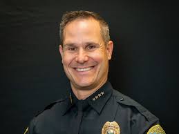 Florida police chief resigning for job in private sector