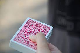 For the icosahedron, there should be 5 cards coming together to form a point. Fun Things To Do With A Deck Of Cards