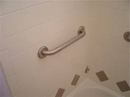 Again, another small bar positioned. Grab Bars For Bathrooms 3 Important Things To Know