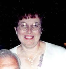 Phyllis Huff's Instagram, Twitter & Facebook