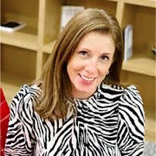 Lisa Sutherland's Instagram, Twitter & Facebook