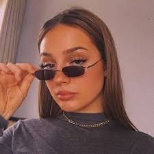 Kate Mora's Instagram, Twitter & Facebook