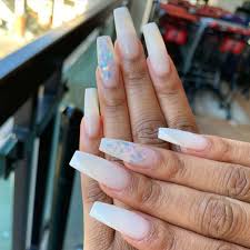 Diseños de uñas blancas largas. Https Xn Decorandouas Jhb Net Wp Content Uploads 2019 06 Ma