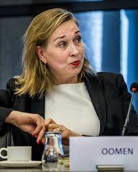 Oud-dean UCR Barbara Oomen wil de Tweede Kamer in