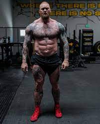 Eddie hall unleashes his fierce power on anthony joshua protege lawrence okolie in training for hafthor bjornsson fight. Game Of Thrones Hafthor Julius Bjornsson Shares 110 Pound Weight Loss People Com