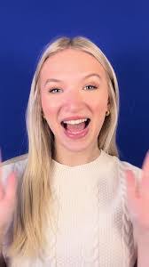 Anne Austin's Instagram, Twitter & Facebook