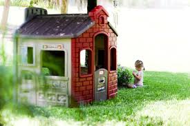 Cold air, warm air, smell that are attractive. 4 Natural Ways To Keep The Bugs Away Read Now